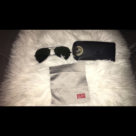 Ray-Ban Accessories - Brand new polarized ray bans